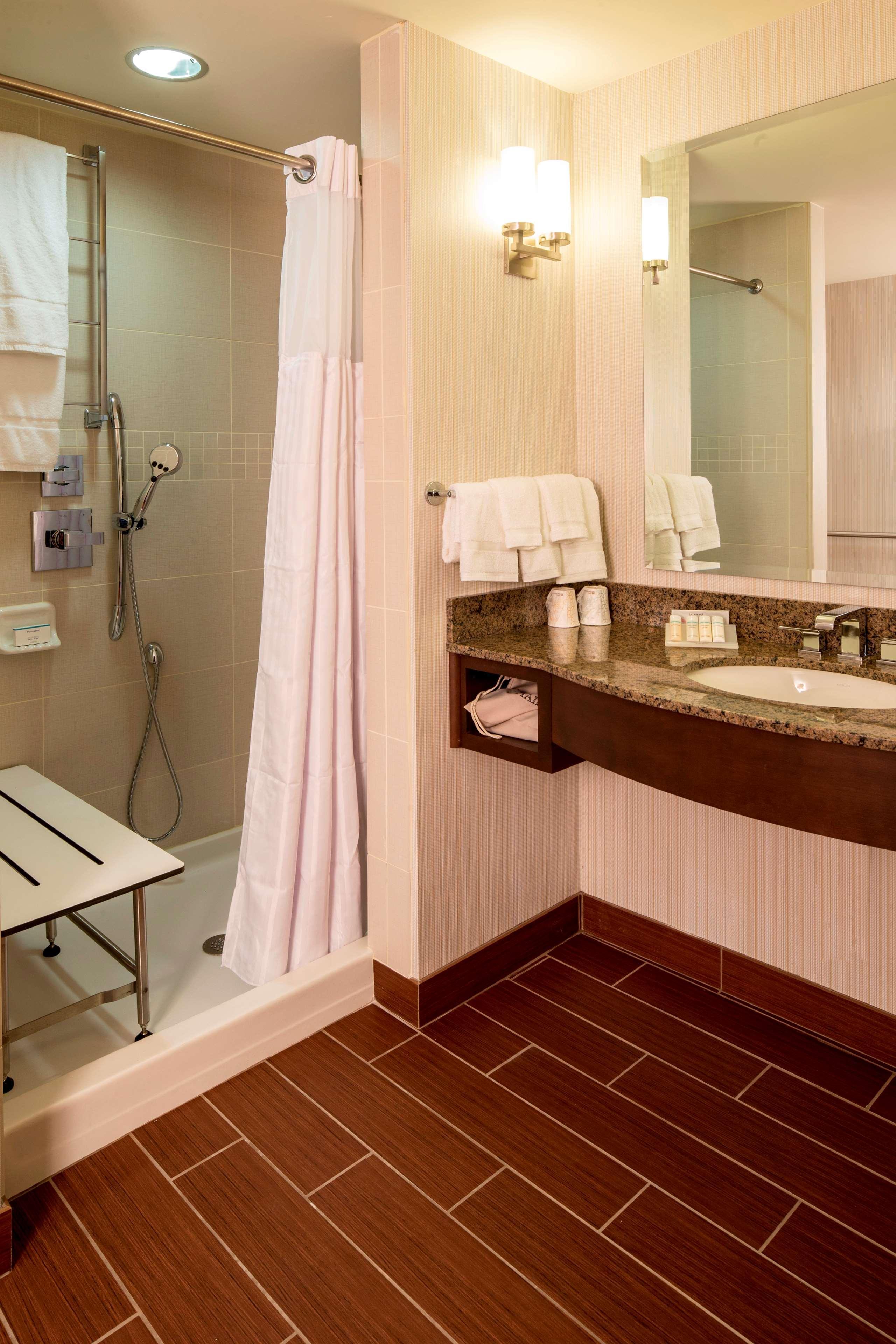 Hilton Garden Inn Zhuhai Hengqin Экстерьер фото