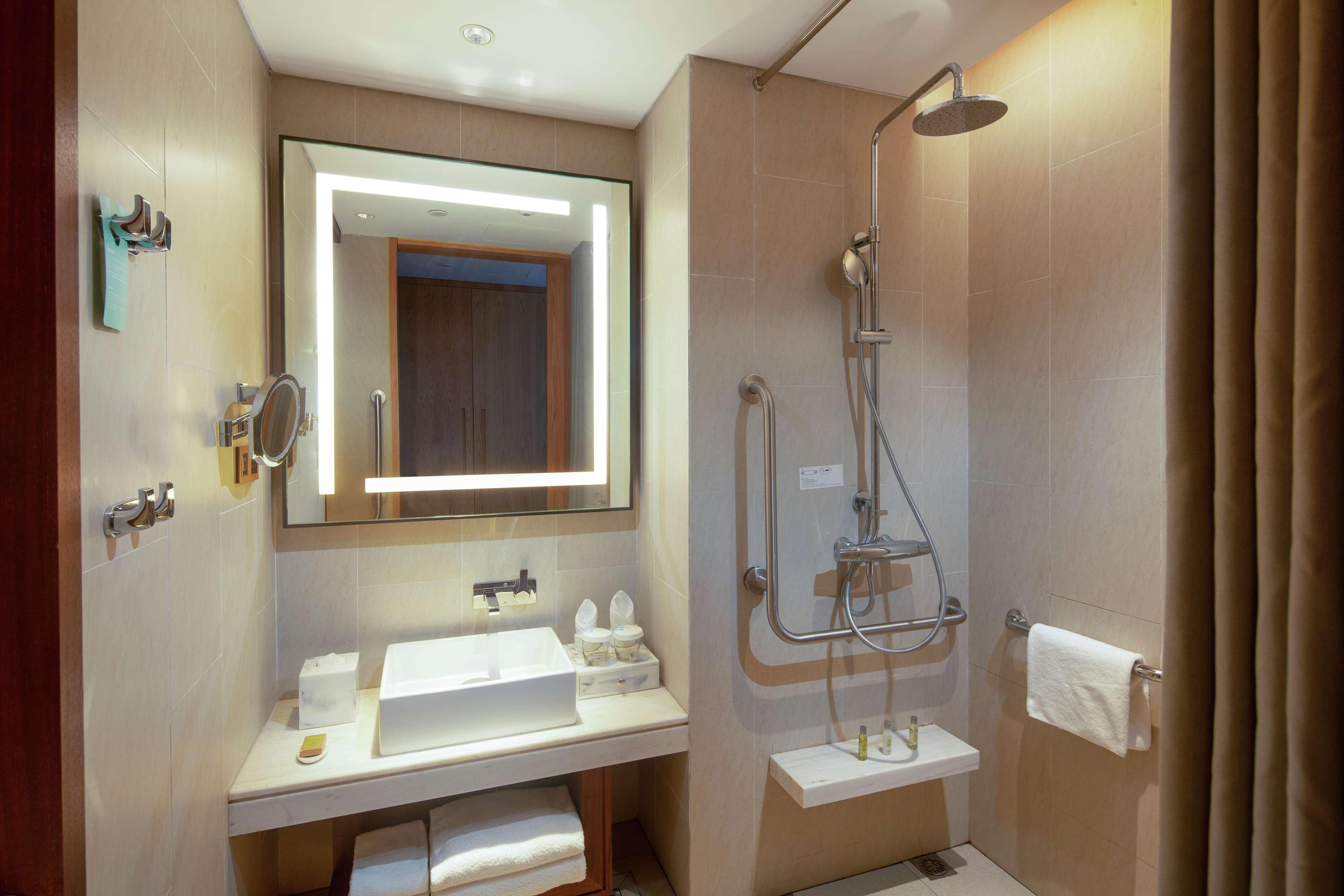 Hilton Garden Inn Zhuhai Hengqin Экстерьер фото